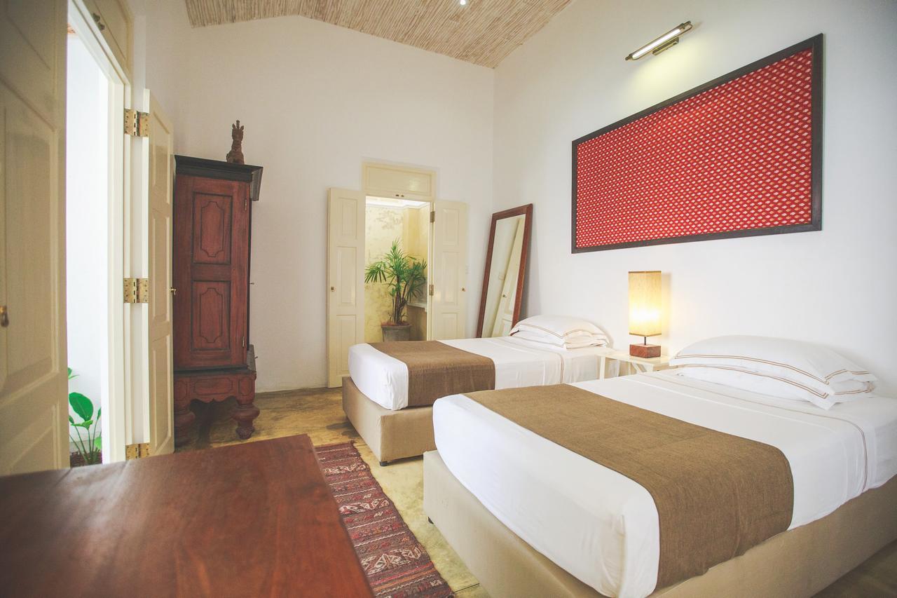 Karmel Villa Thalduwa Island - Five Bedroom Luxury Villa With Private Pool アハンガマ エクステリア 写真